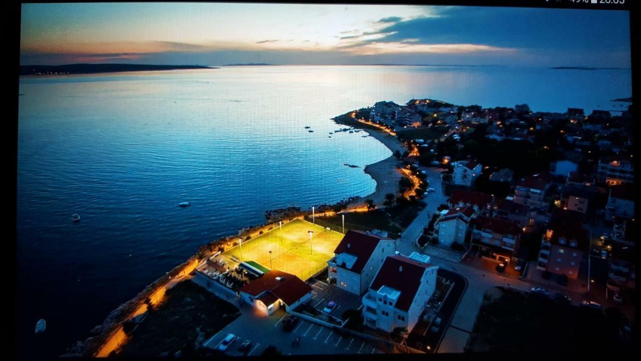 Zagi Apartman Povljana Kültér fotó