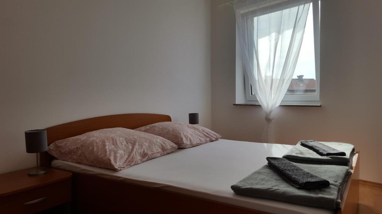Zagi Apartman Povljana Kültér fotó